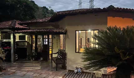 Casa em condomínio fechado com 5 quartos à venda na Estrada Washington Luís, 520, Sapê, Niterói por R$ 700.000