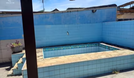 Casa com 3 quartos à venda na Rua Baependi, 95, Trindade, São Gonçalo por R$ 380.000