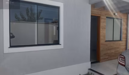 Casa em condomínio fechado com 2 quartos à venda na Rua Waldir Tavares Guapyassú de Sá, Jardim Atlântico Central (Itaipuaçu), Maricá, 70 m2 por R$ 335.000
