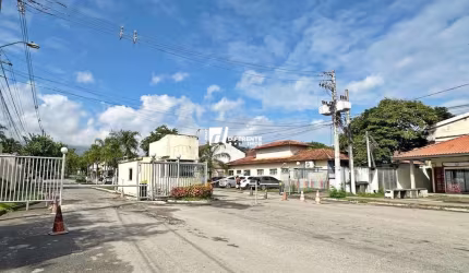Casa com 2 dormitórios à venda, 54 m² por R$ 115.000,00 - Campo Alegre - Nova Iguaçu/RJ