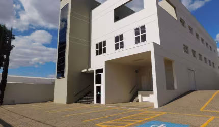 Prédio para alugar na Rua Alfredo da Costa Figo, 736, Parque Rural Fazenda Santa Cândida, Campinas, 1154 m2 por R$ 30.000