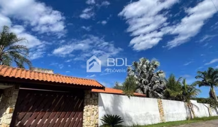 Chácara / sítio com 4 quartos à venda na Avenida Grota Azul, 04, Condomínio Chácara Grota Azul, Hortolândia, 596 m2 por R$ 1.600.000