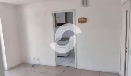 Apartamento à venda em Niterói, Centro, com 2 quartos, 51m²