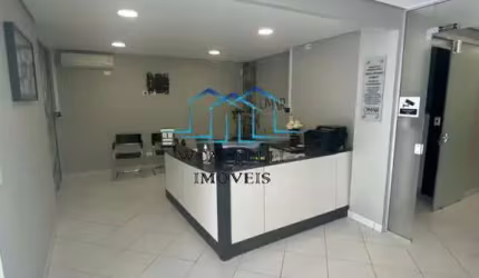 Loja para Locação em Curitiba, Centro, 2 banheiros, 3 vagas