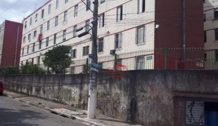 Apartamento com 2 dormitórios à venda, 46 m² por R$ 155.000,00 - Conjunto Habitacional Presidente Castelo Branco - Carapicuíba/SP