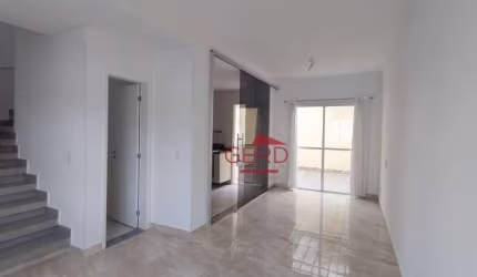 Casa Reformada em Cotia com 3 Dorms, Suíte, Piscina e Espaço Gourmet – Próx. Km23 Raposo Tavares