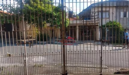 Casa com 1 dormitório à venda, 250 m² por R$ 420.000,00 - Cipava - Osasco/SP