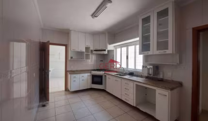 Casa com 3 dormitórios à venda, 169 m² por R$ 1.100.000,00 - Vila Campesina - Osasco/SP
