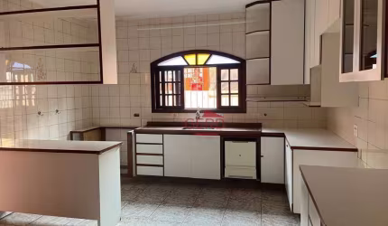 Sobrado com 3 dormitórios à venda, 250 m² por R$ 695.000,00 - Jaguaré - São Paulo/SP