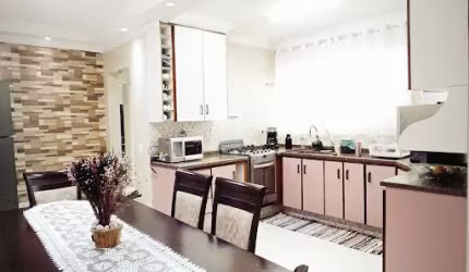 Vendo 2 casas alto padrão