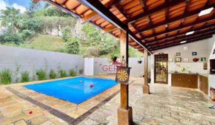 Casa em Condominio - 4 dorms (2 suítes), piscina, gourmet e jardim - Jandira/SP
