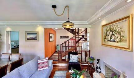 Villagio – Sobrado 3D/1Suite, 209m², home office, lareira e lazer!