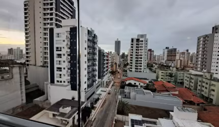 Lindo Apartamento no Centro de Itajai