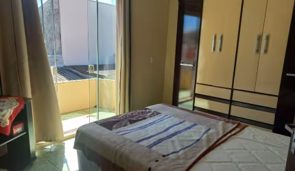 Sobrado a Venda com 3 dormitórios.