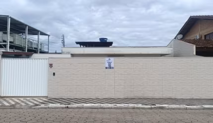 EXCELENTE CASA AVERBADA BAIRRO SÃO JOÃO!
