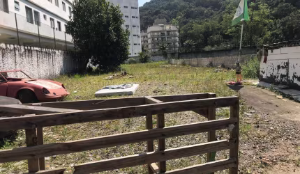 Área para Venda em Guarujá, Enseada