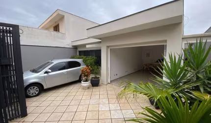 Casa para Venda em São Bernardo do Campo, Centro, 3 dormitórios, 1 suíte, 3 banheiros, 4 vagas