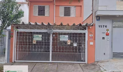 SOBRADO À VENDA - RUA VICENTE LEPORACE 1584 por R$ 750.000 - Campo Belo - São Paulo/SP