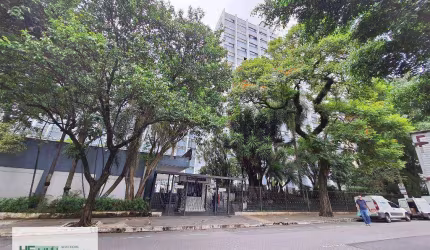 Excelente apartamento no Campo Belo!