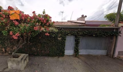 Casa com 3 dormitórios para alugar, 250 m² por R$ 3.390/mês - Jardim Maria do Carmo - Sorocaba/SP