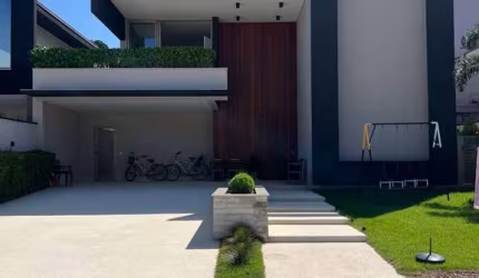 Mansão em Riviera de São Lourenço