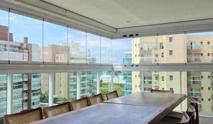 Pé na Areia Vista Mar
