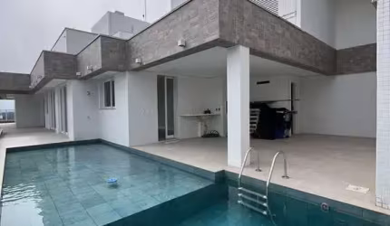 Cobertura NOVA à Venda