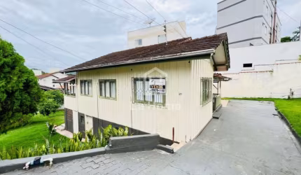 Casa com 3 quartos à venda no Itoupava Norte, Blumenau , 147 m2 por R$ 500.000