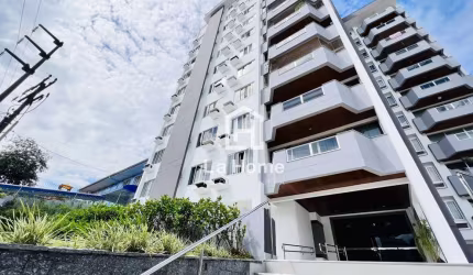 Apartamento com 4 quartos para alugar na Vila Nova, Blumenau , 167 m2 por R$ 2.300