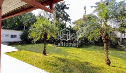 Terreno comercial à venda em Água Verde, Blumenau  por R$ 4.100.000