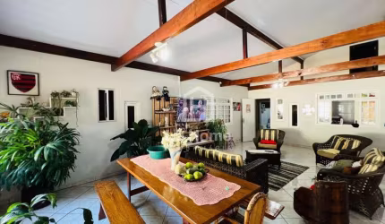Casa com 7 quartos à venda no Fortaleza, Blumenau , 212 m2 por R$ 1.550.000