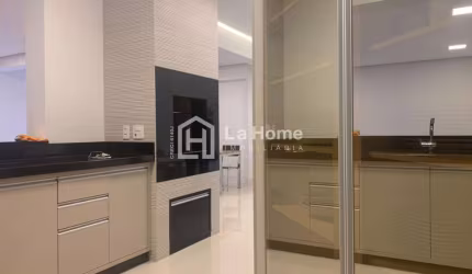 Apartamento com 3 quartos para alugar na Vila Nova, Blumenau , 121 m2 por R$ 3.800