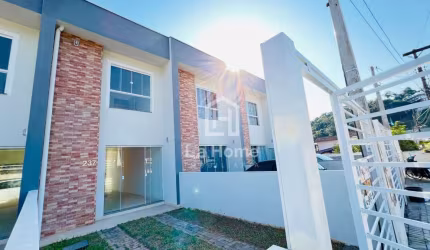 Casa com 2 quartos à venda no Velha, Blumenau  por R$ 365.000