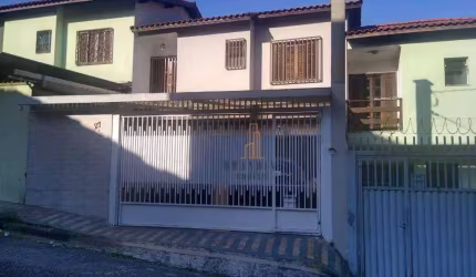 Sobrado à venda, 111 m² por R$ 700.000,00 - Vila Helena - Santo André/SP