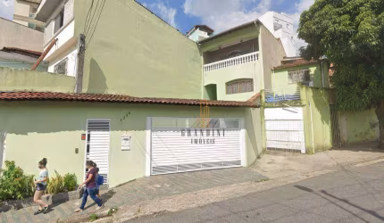 Sobrado com 3 dormitórios à venda, 208 m² por R$ 600.000,00 - Vila Eldízia - Santo André/SP