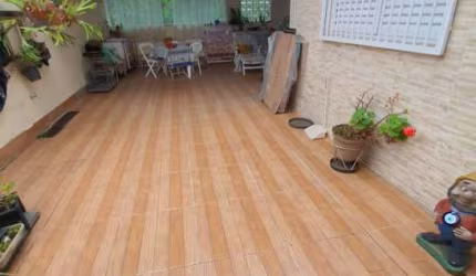 Sobrado - 250 m² - 3 dormitórios - 2 vagas - Vila Guiomar!!