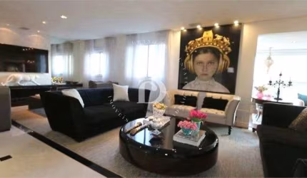 Apartamento com 3 dormitórios, 206m², à venda em São Paulo, Campo Belo