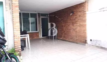 Casa em área arborizada e localização estratégica na Vila Nova Conceição.