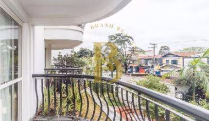 Apartamento primoroso, localizado em Moema.