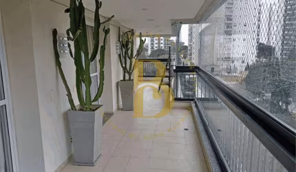Apartamento em condomínio cobiçado, localizado no Campo Belo.