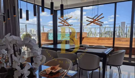Cobertura com 180 m², 3 quartos sendo 1 suíte à venda no bairro Vila Nova Conceição.