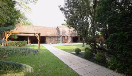 Casa com 4 dormitórios, 620m², à venda em São Paulo, Jardim Europa