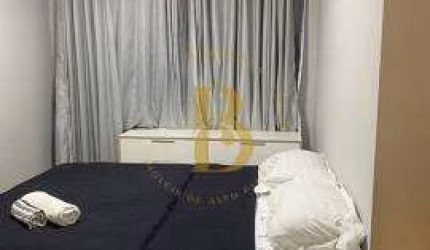 Gracioso apartamento em andar alto, localizado em Moema.
