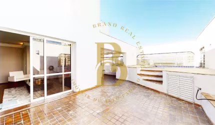 Excelente cobertura duplex, com vista permanente, localizada no Morumbi.