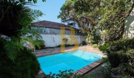 Casa com 420 m², 3 quartos sendo 3 suítes à venda no bairro Jardim Paulistano.