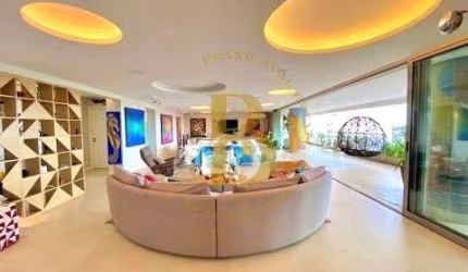 Apartamento em andar alto, em condomínio cobiçado, localizado no Campo Belo.