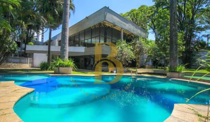 Casa com 768 m², 4 quartos sendo 4 suítes à venda no bairro Alto da Boa Vista.