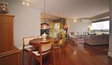 Charmoso apartamento, localizado no Campo Belo.