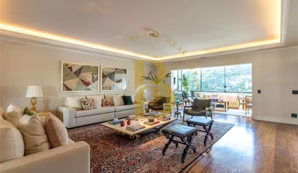 Lindo apartamento no bairro de  Moema.