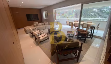 Apartamento com 152 m², 3 quartos sendo 3 suítes à venda no bairro Vila Olímpia.